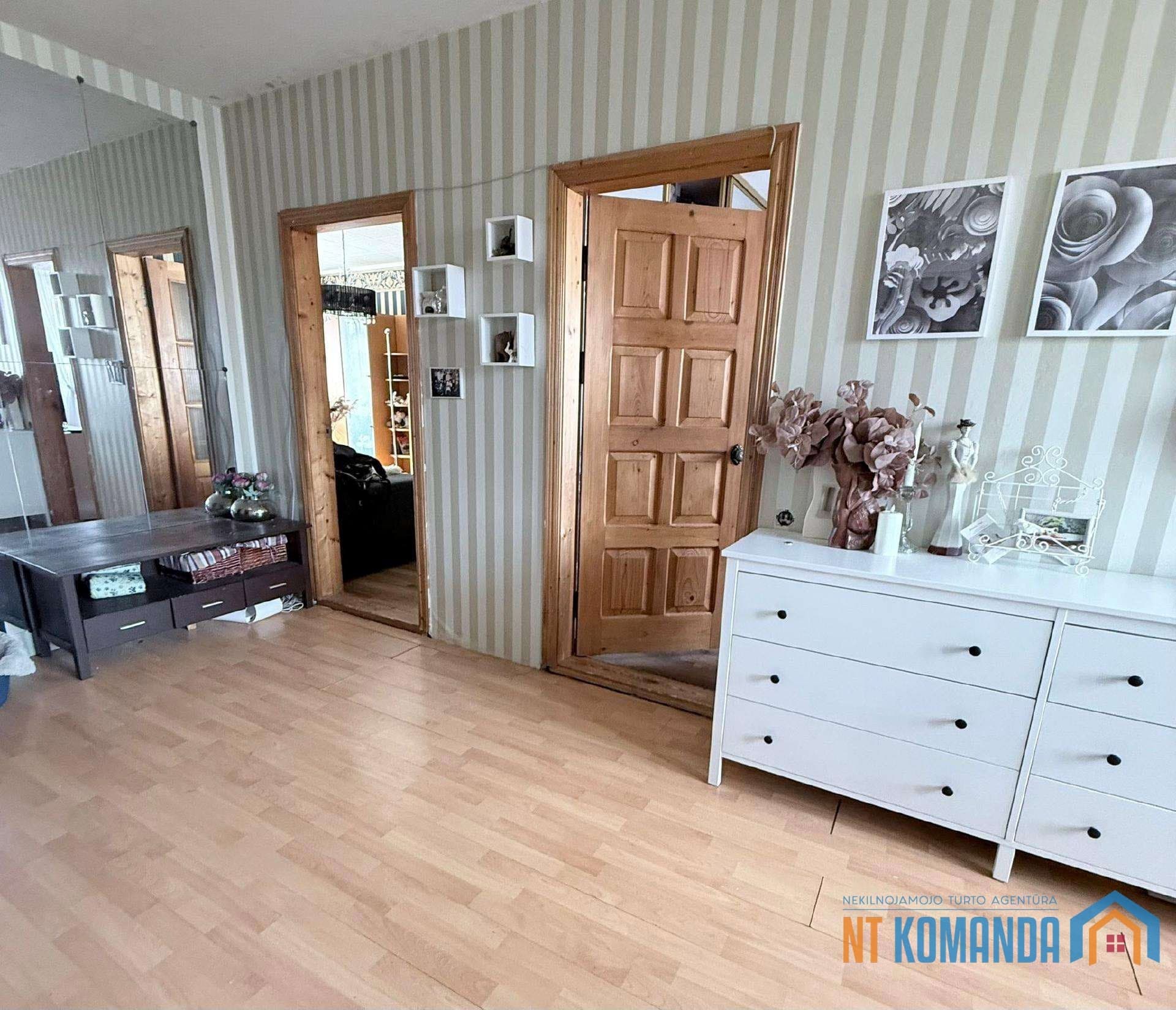 Parduodamas erdvus 2 kambarių butas Klaipėdoje, Bandužių g.