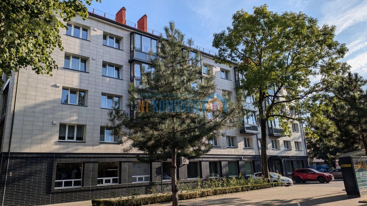 Parduodamas įrengtas 2 kambarių butas renovuotame name, Klaipėdoje, H. Manto g.