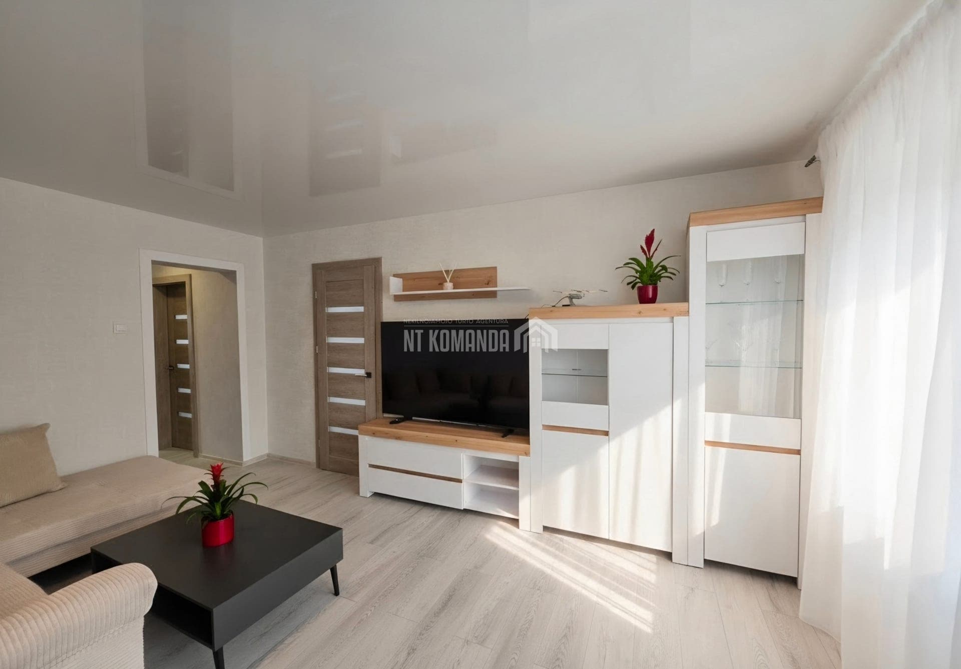 Parduodamas 3 kambarių butas po KAPITALINIO REMONTO, Laisvės al., Šilutė